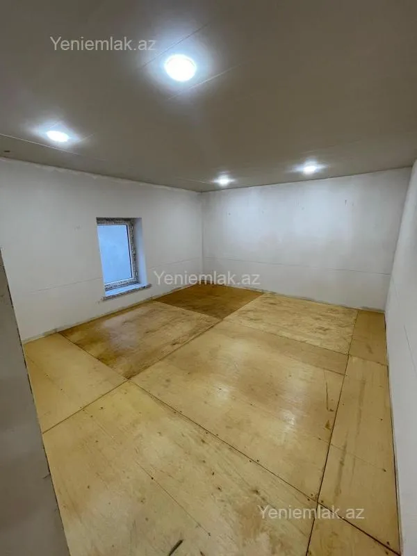 Satılır 7 otaqlı həyət evi 167 m²