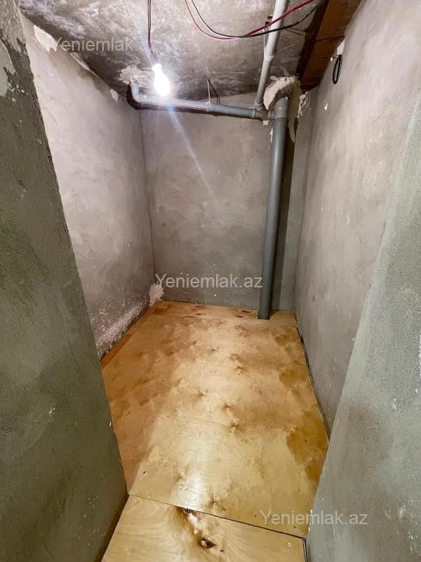 Satılır 7 otaqlı həyət evi 167 m²