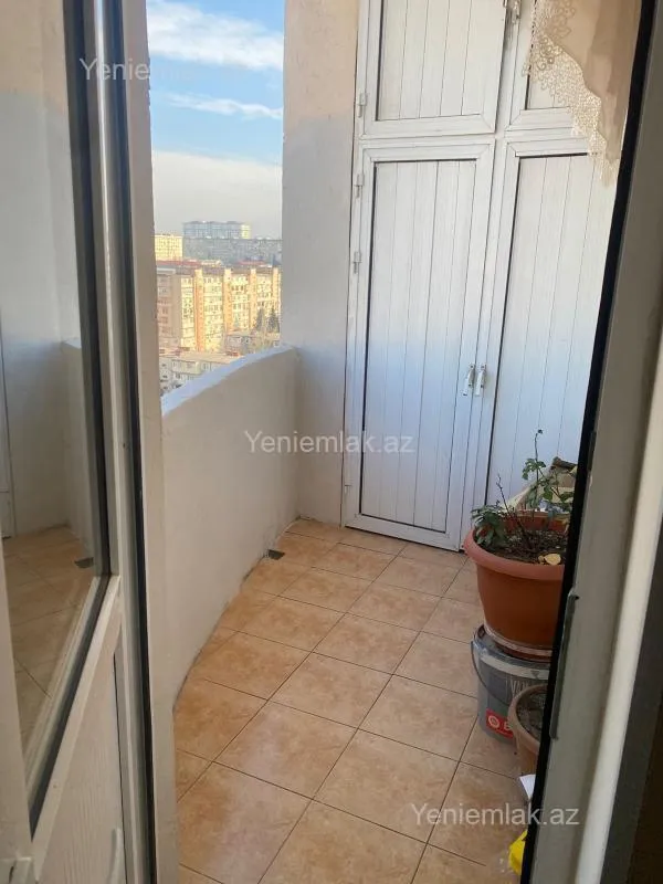 Satılır 3 otaqlı yeni tikili 105 m²