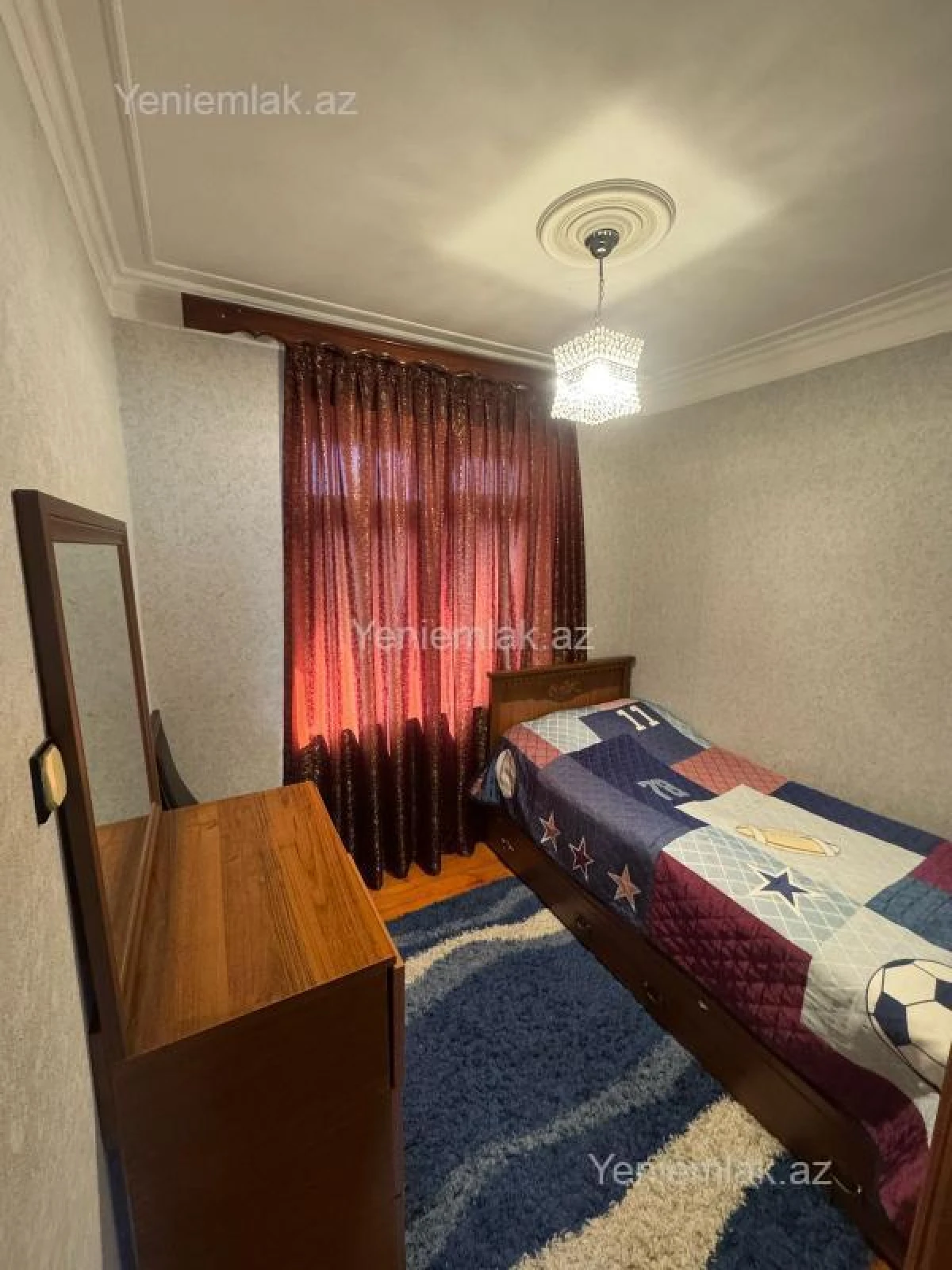 Satılır 3 otaqlı köhnə tikili 70 m²