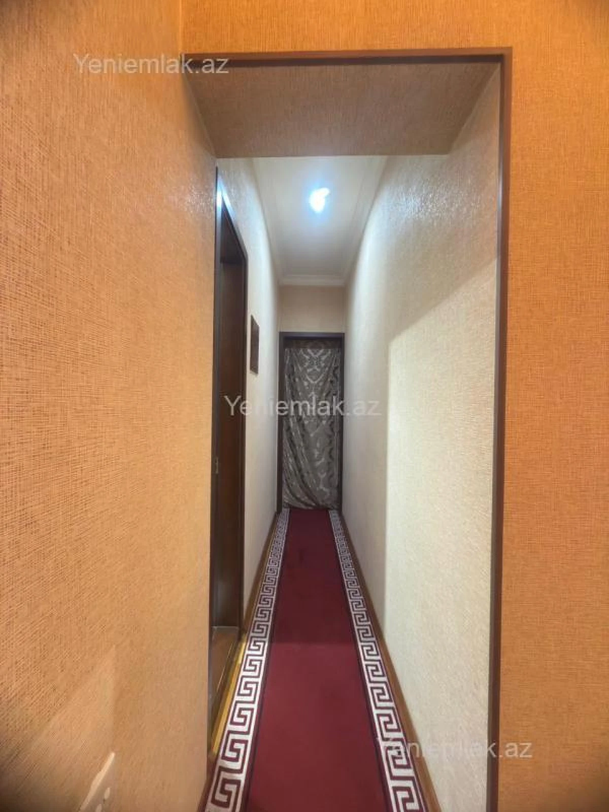 Satılır 3 otaqlı köhnə tikili 100 m²