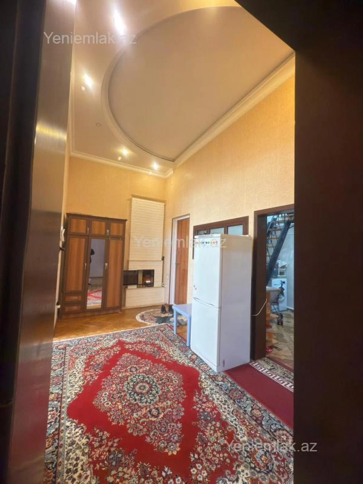 Satılır 3 otaqlı köhnə tikili 100 m²