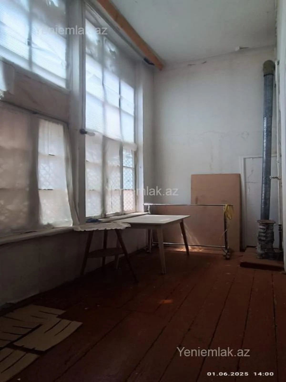 Satılır 3 otaqlı köhnə tikili 100 m²