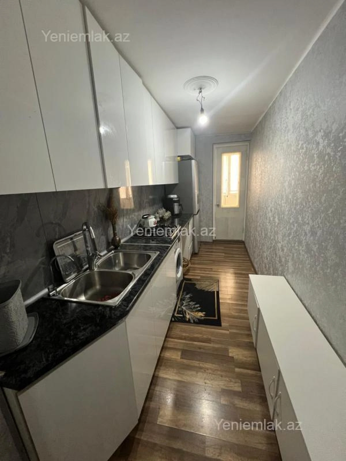 Satılır 3 otaqlı köhnə tikili 65 m²