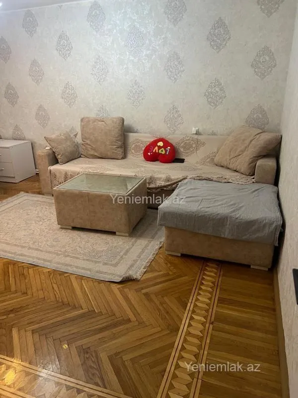 Satılır 3 otaqlı köhnə tikili 65 m²