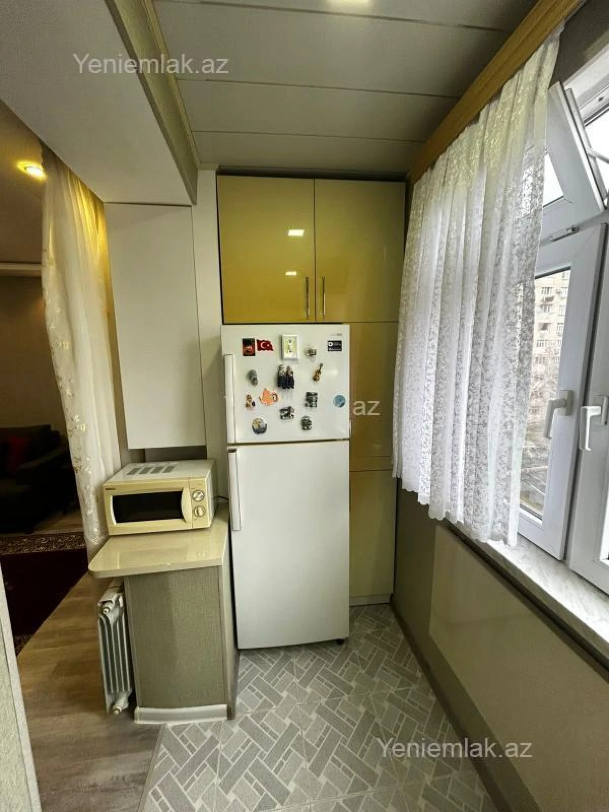 Satılır 2 otaqlı köhnə tikili 40 m²