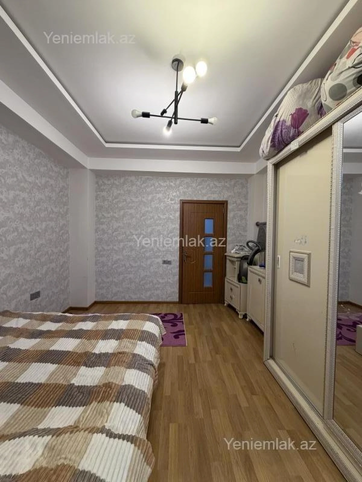 Satılır 2 otaqlı yeni tikili 75 m²