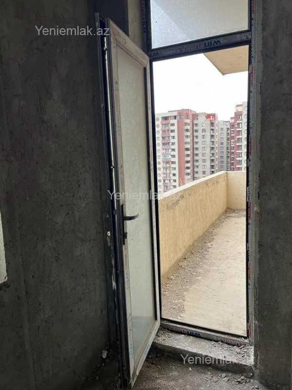 Satılır 2 otaqlı yeni tikili 90 m²