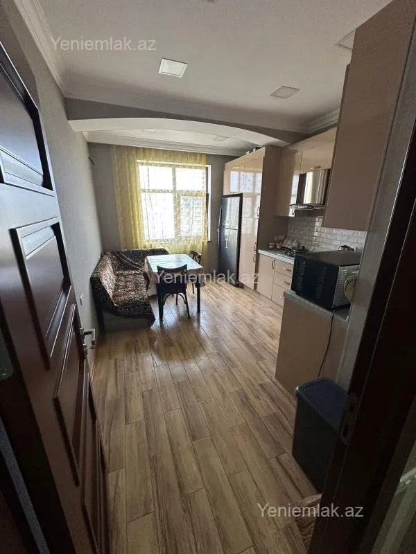 Satılır 2 otaqlı yeni tikili 80 m²