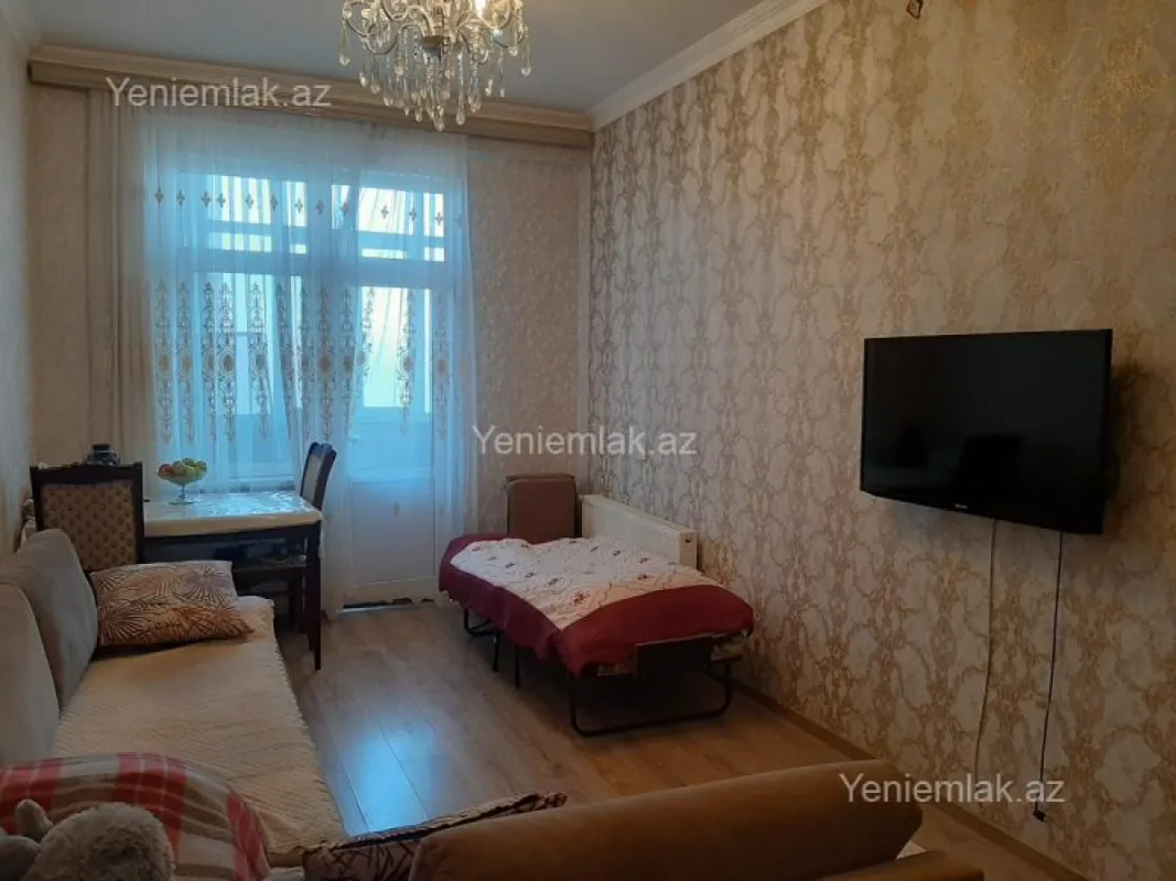 Satılır 2 otaqlı yeni tikili 60 m²