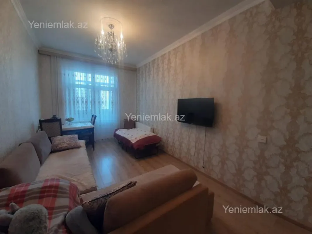 Satılır 2 otaqlı yeni tikili 60 m²