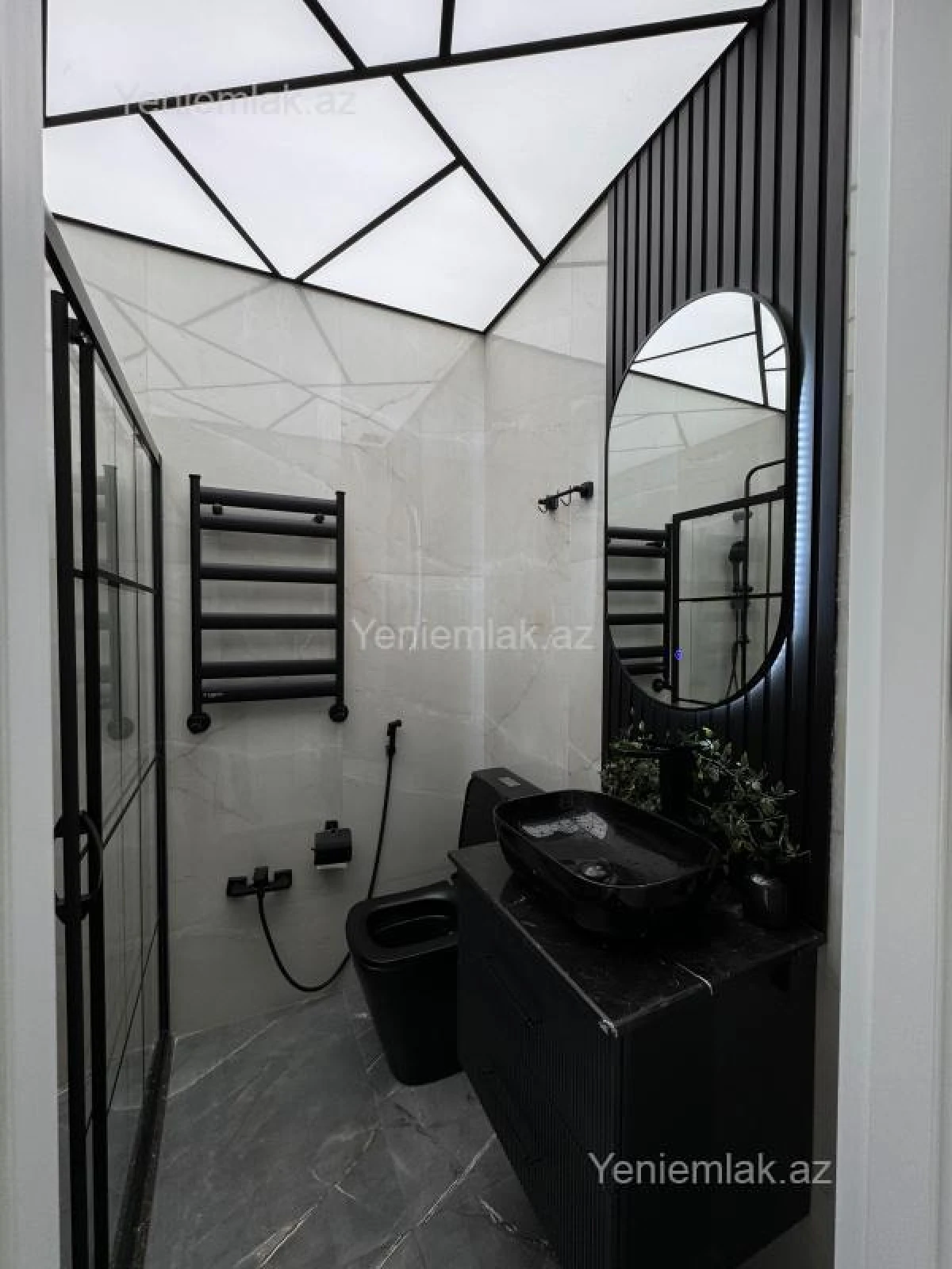 Satılır 3 otaqlı yeni tikili 80 m²