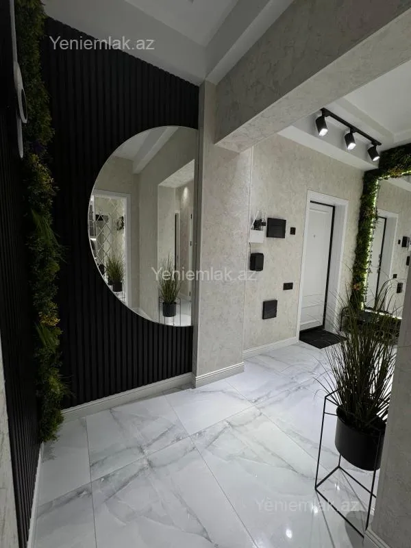 Satılır 3 otaqlı yeni tikili 80 m²