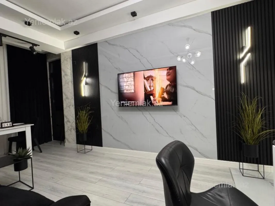 Satılır 3 otaqlı yeni tikili 80 m²