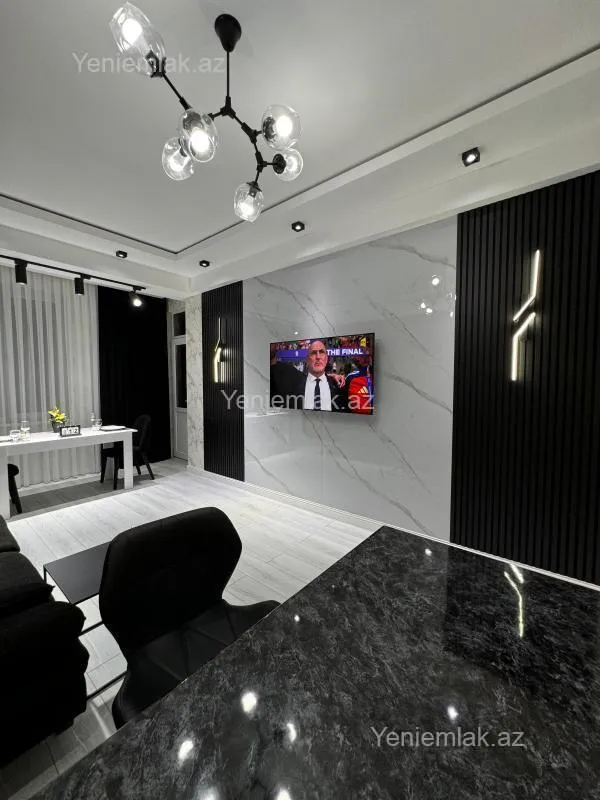 Satılır 3 otaqlı yeni tikili 80 m²