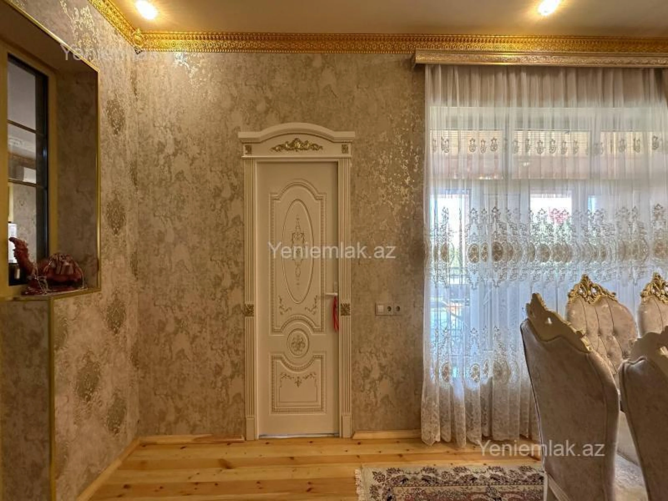 Satılır 5 otaqlı həyət evi 224 m²