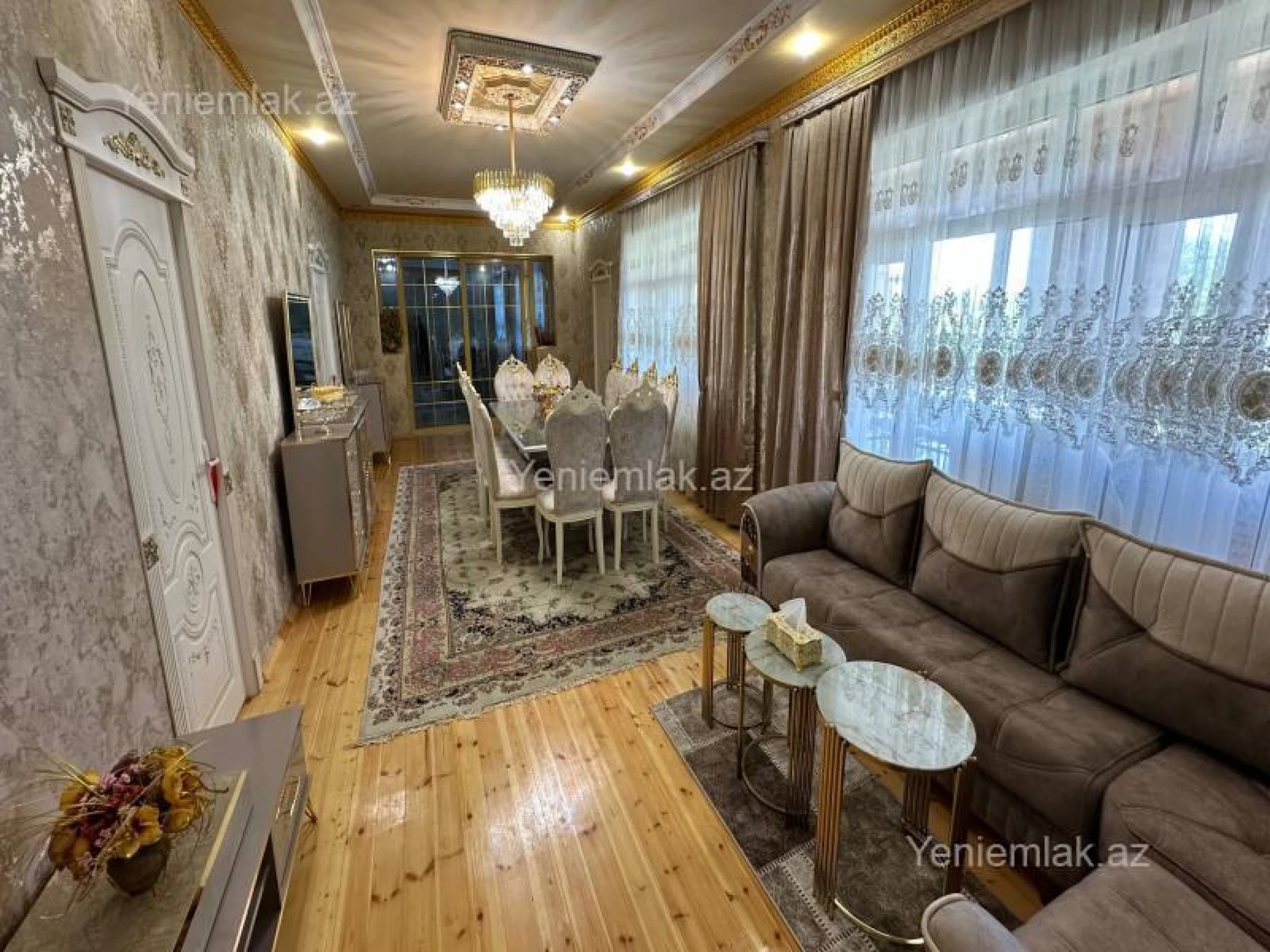 Satılır 5 otaqlı həyət evi 224 m²
