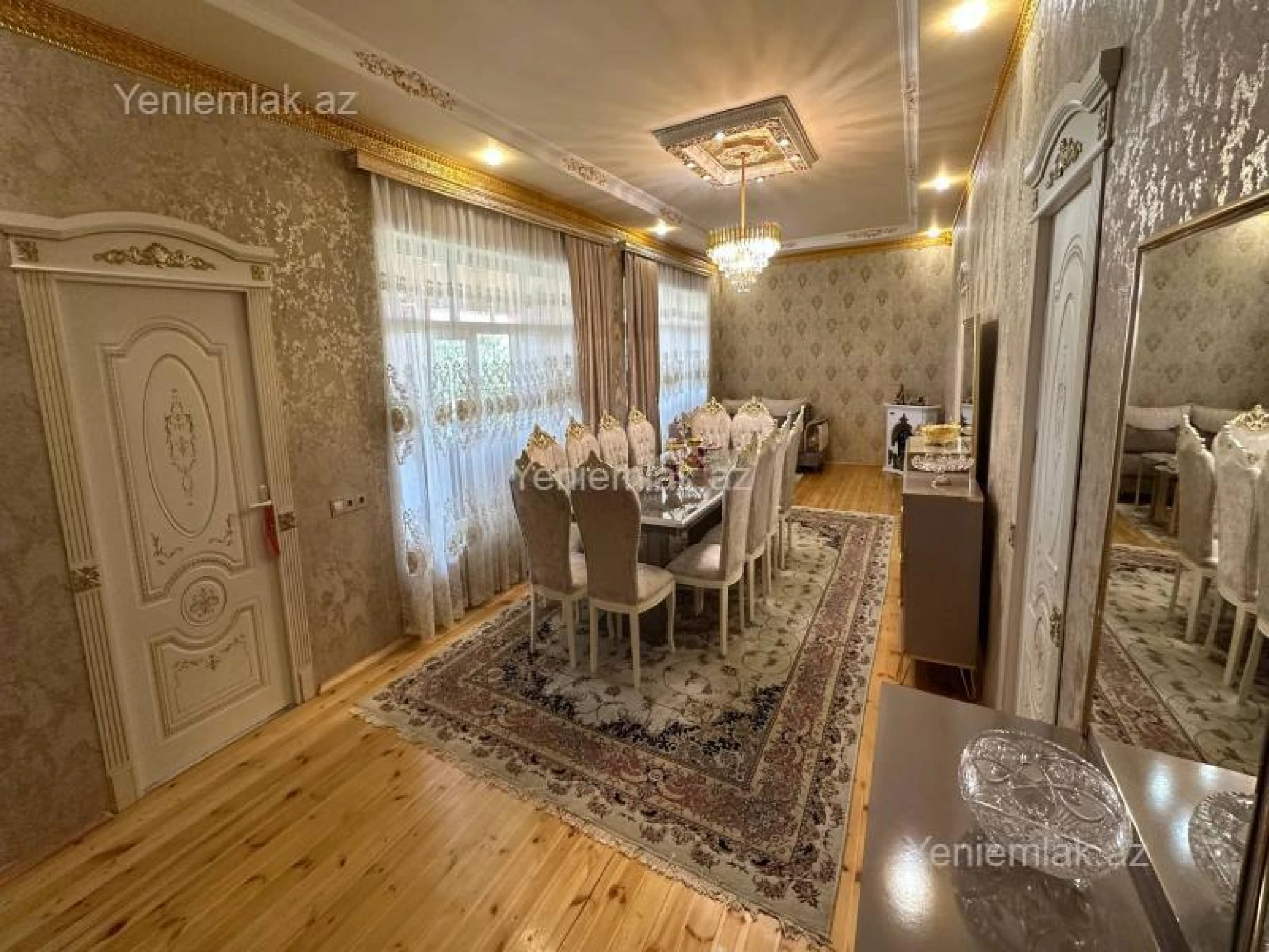 Satılır 5 otaqlı həyət evi 224 m²