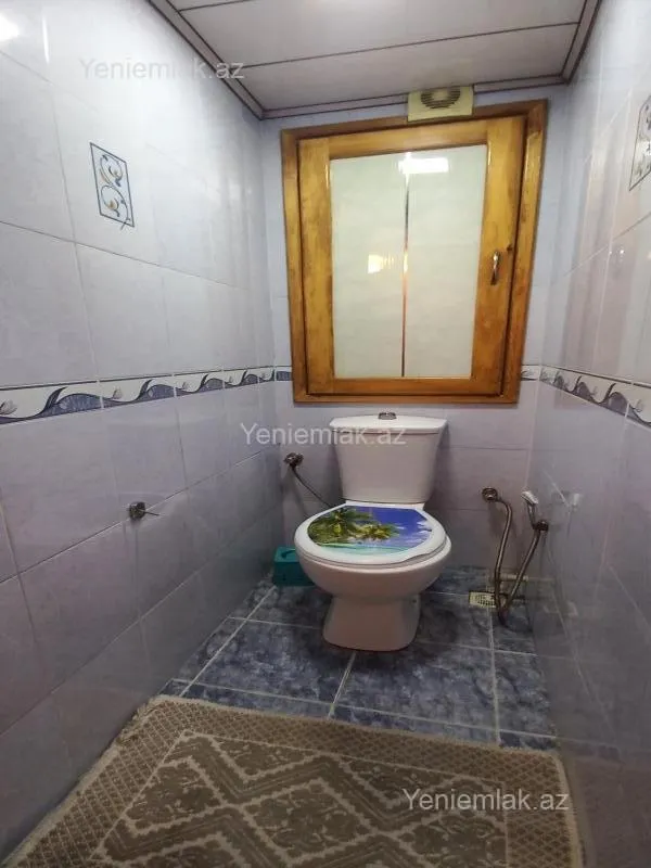 Satılır 2 otaqlı köhnə tikili 65 m²