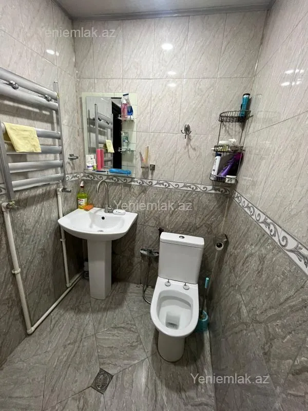 Satılır 1 otaqlı yeni tikili 45 m²