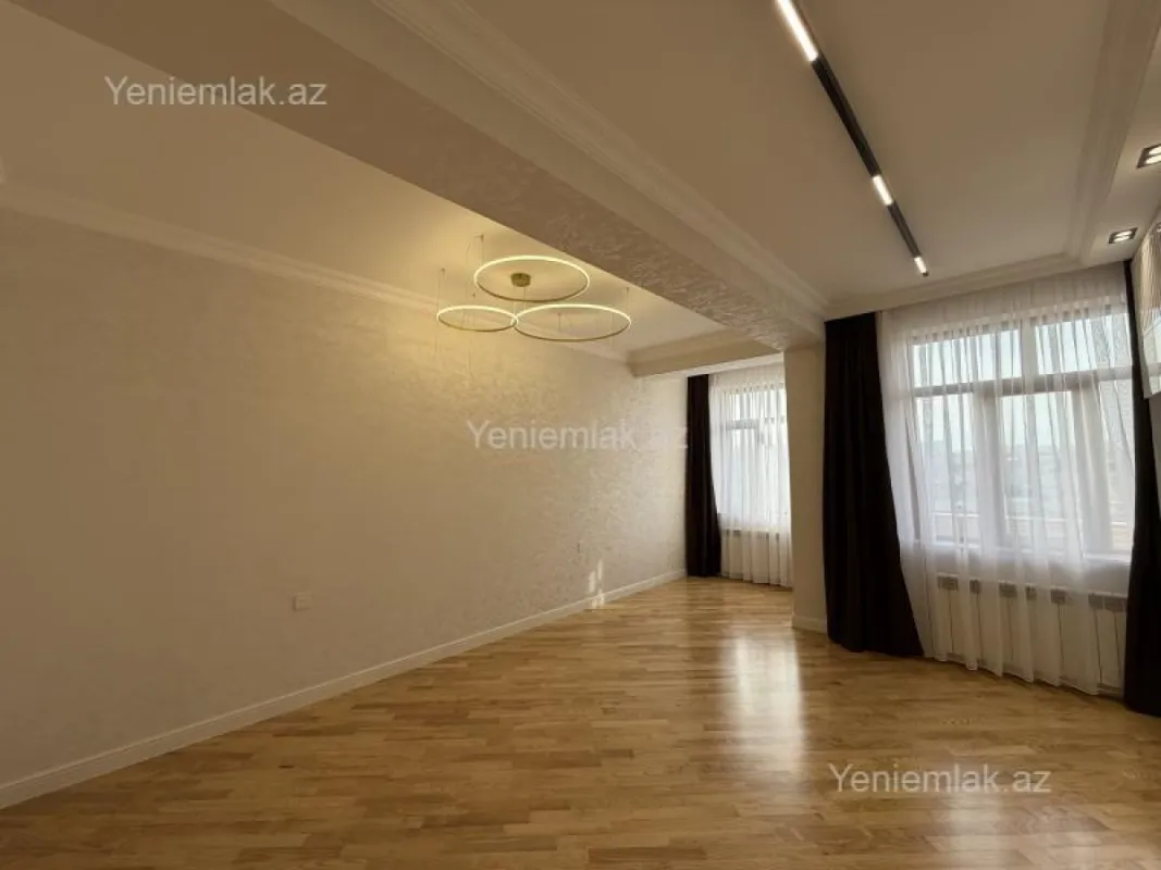 Satılır 3 otaqlı yeni tikili 92 m²