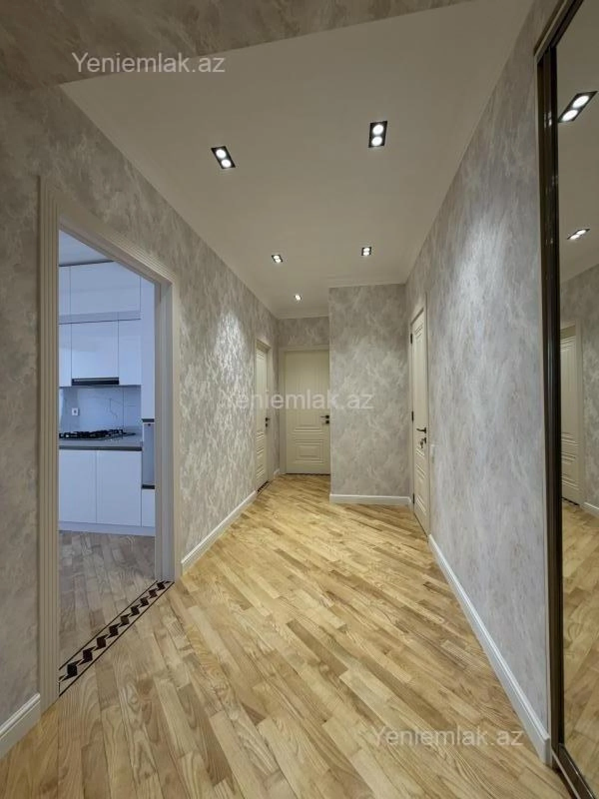 Satılır 3 otaqlı yeni tikili 92 m²