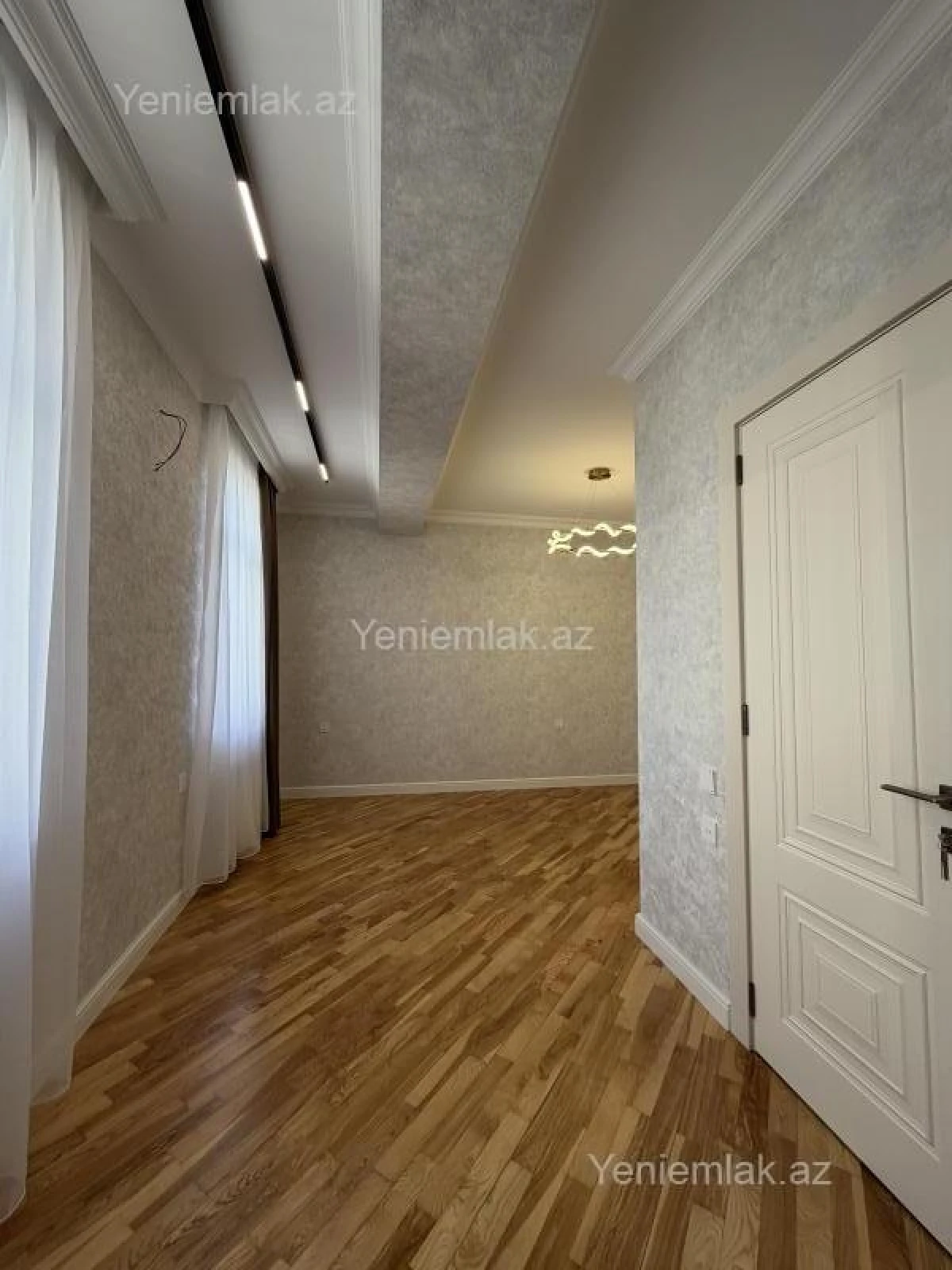 Satılır 3 otaqlı yeni tikili 92 m²