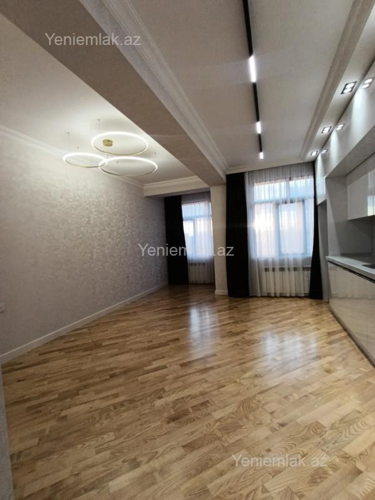 Satılır 3 otaqlı yeni tikili 92 m²
