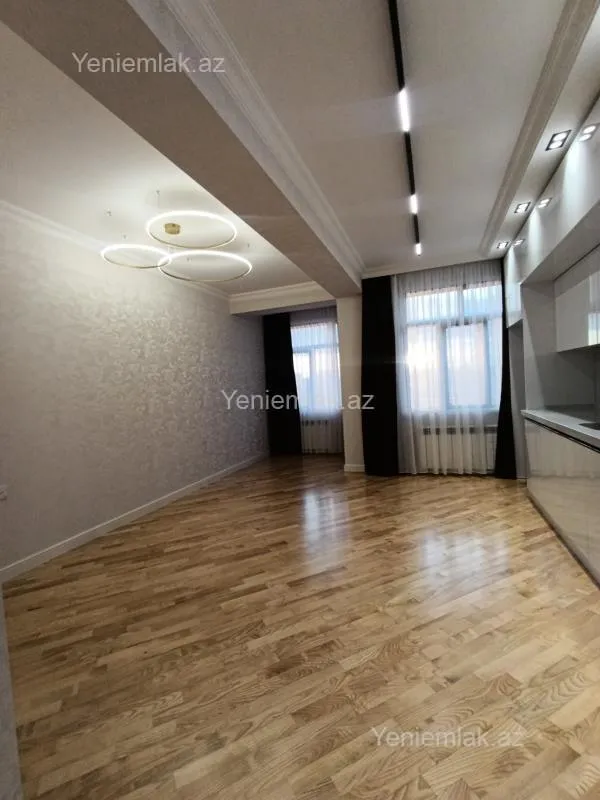 Satılır 3 otaqlı yeni tikili 92 m²