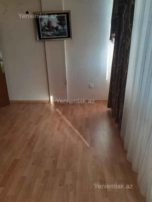 Satılır 2 otaqlı yeni tikili 102 m²