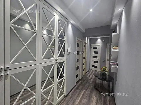 Satılır 2 otaqlı yeni tikili 100 m²