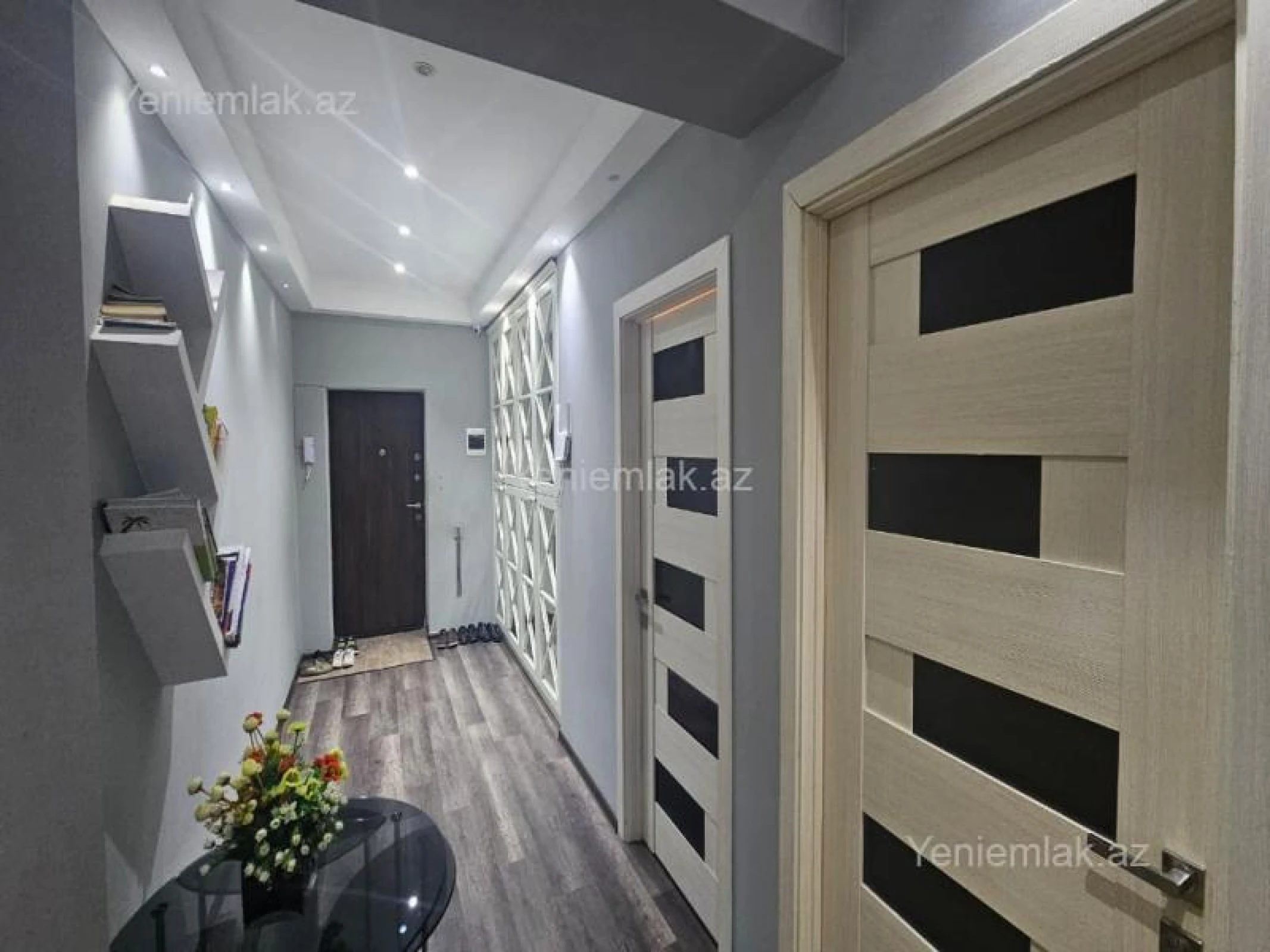 Satılır 2 otaqlı yeni tikili 100 m²