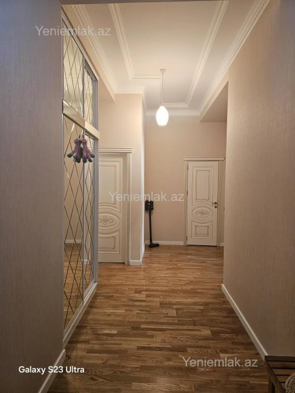 Satılır 3 otaqlı yeni tikili 100 m²