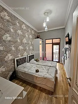 Satılır 3 otaqlı yeni tikili 100 m²