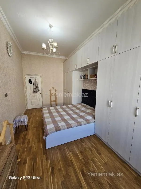 Satılır 3 otaqlı yeni tikili 100 m²