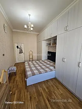 Satılır 3 otaqlı yeni tikili 100 m²