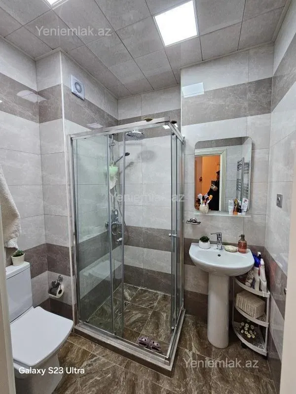 Satılır 3 otaqlı yeni tikili 100 m²