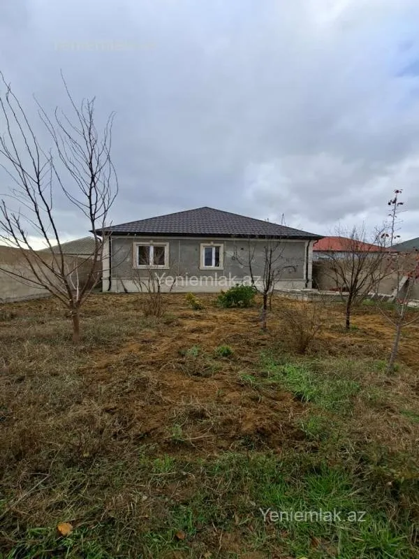 Satılır 3 otaqlı həyət evi 120 m²