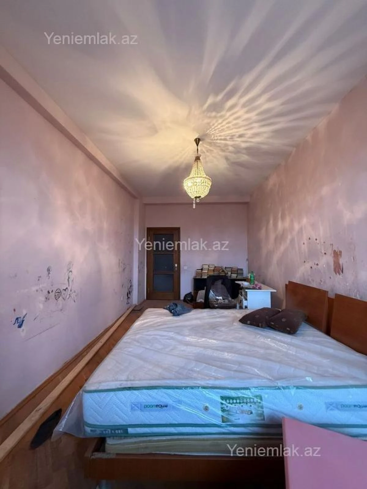 Satılır 3 otaqlı yeni tikili 130 m²