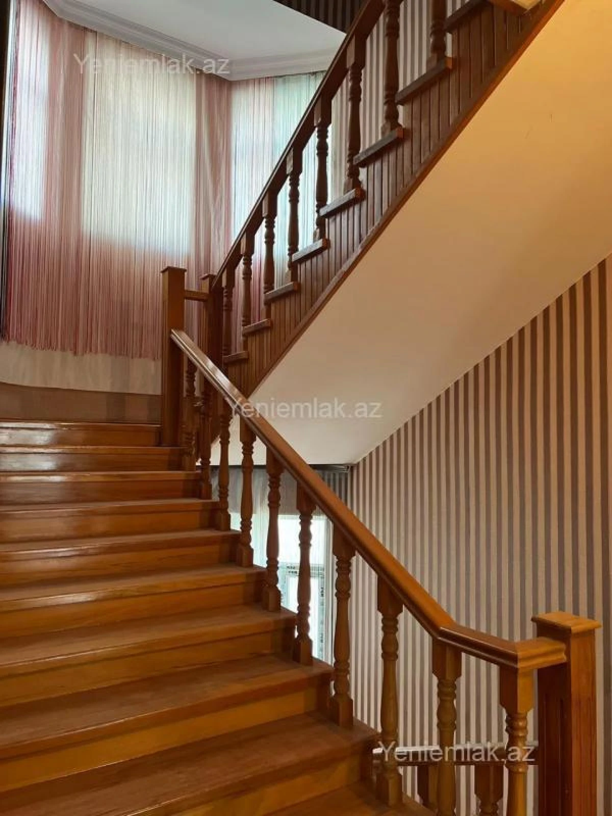 Satılır 16 otaqlı obyekt 800 m²