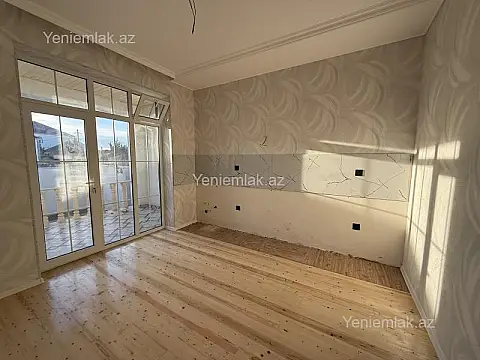 Satılır 3 otaqlı həyət evi 100 m²