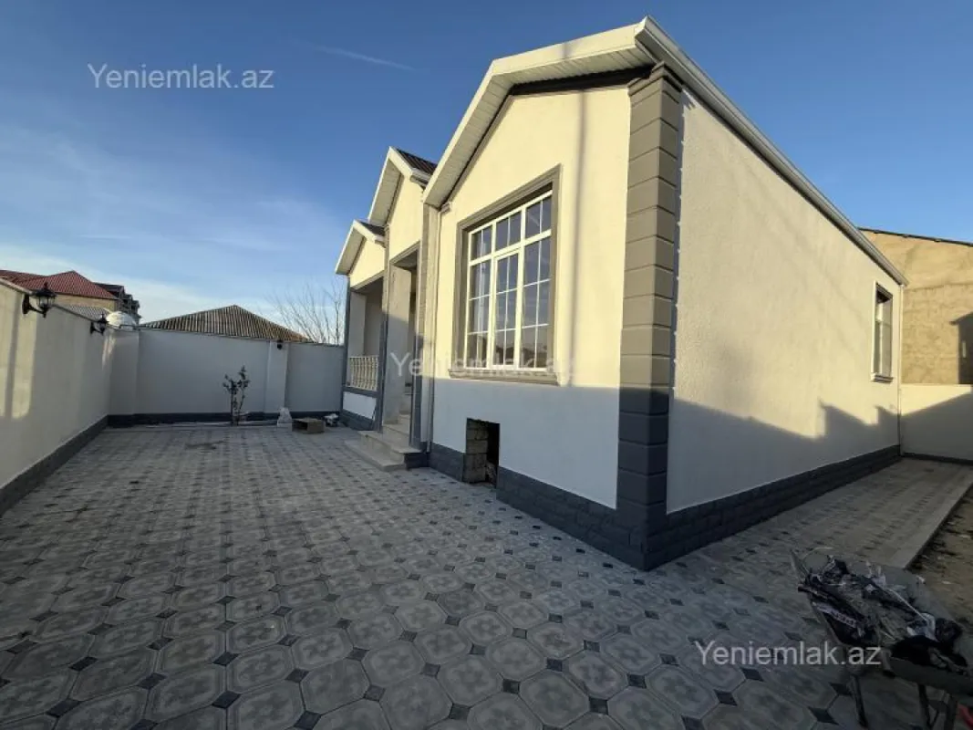 Satılır 3 otaqlı həyət evi 100 m²