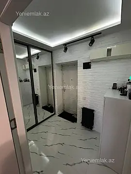 Satılır 2 otaqlı köhnə tikili 50 m²