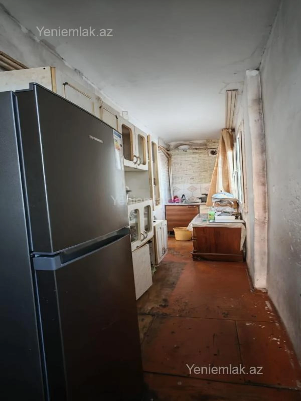 Satılır 3 otaqlı köhnə tikili 60 m²