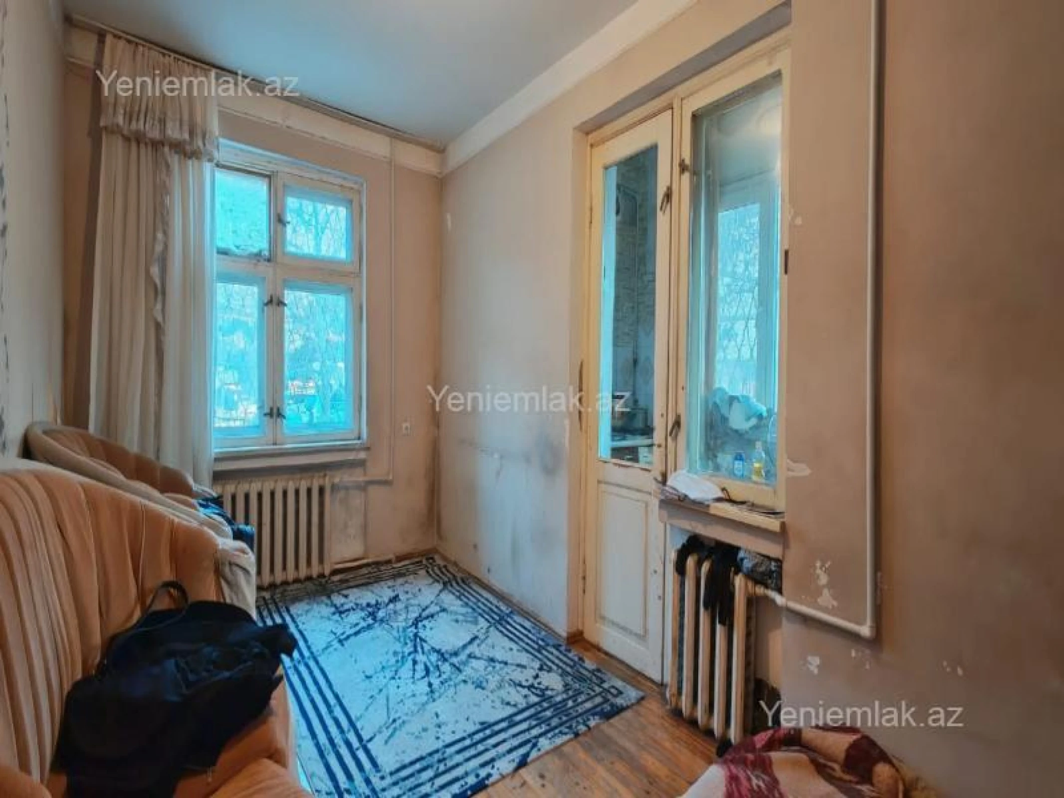 Satılır 3 otaqlı köhnə tikili 60 m²