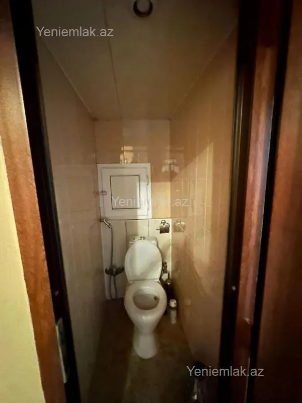 Satılır 3 otaqlı köhnə tikili 65 m²