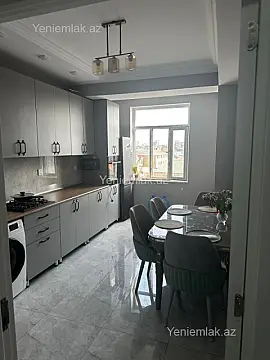 Satılır 2 otaqlı köhnə tikili 75 m²
