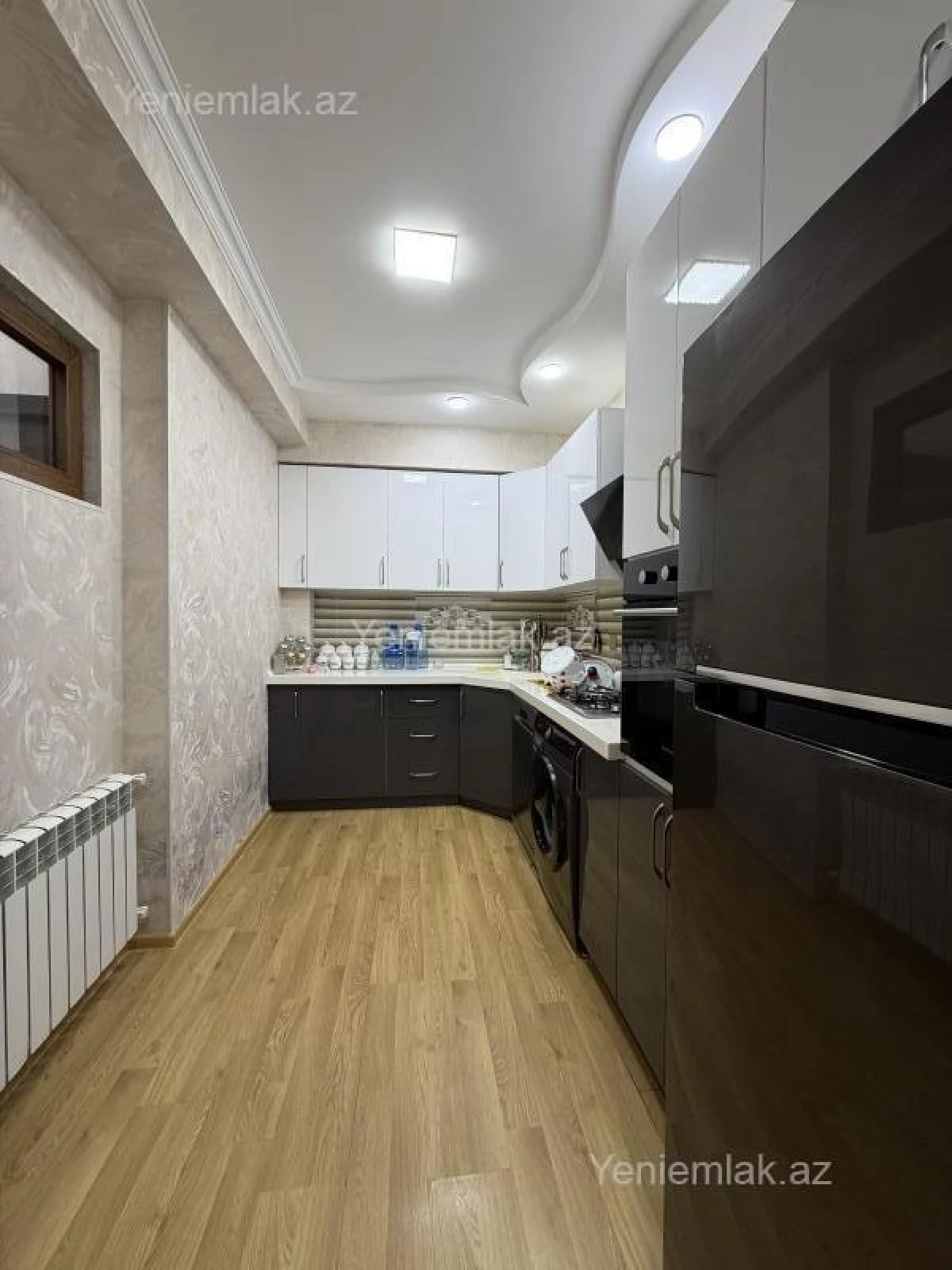 Satılır 3 otaqlı yeni tikili 83 m²