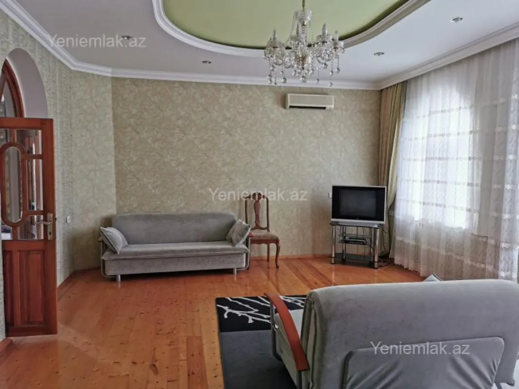 Satılır 5 otaqlı həyət evi 170 m²