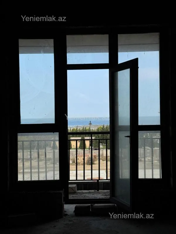 Satılır 3 otaqlı yeni tikili 157.4 m²